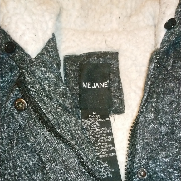 Girls Coats 🧥 - Picture 5 of 8